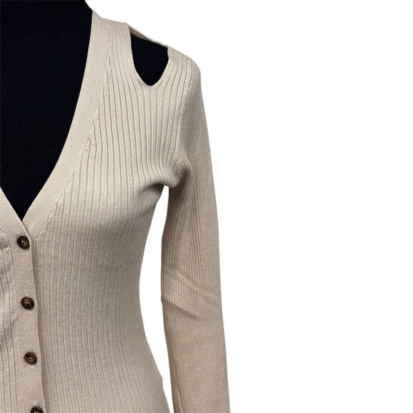 Heartloom Ivory Sweater with Peek-a-Boo Shoulder Cut-Outs | Size Small - Picture 2 of 7